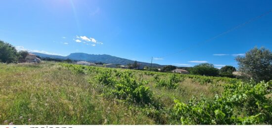 Terrain à bâtir à Aix-en-Provence, Provence-Alpes-Côte d'Azur