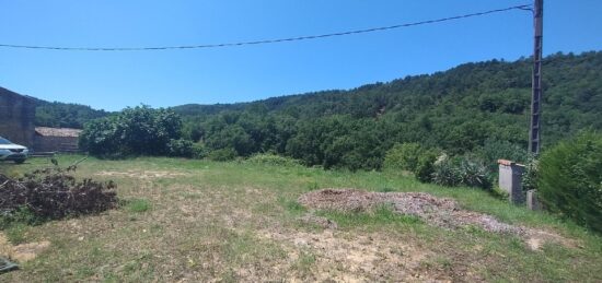 Terrain à bâtir à Salavas, Auvergne-Rhône-Alpes