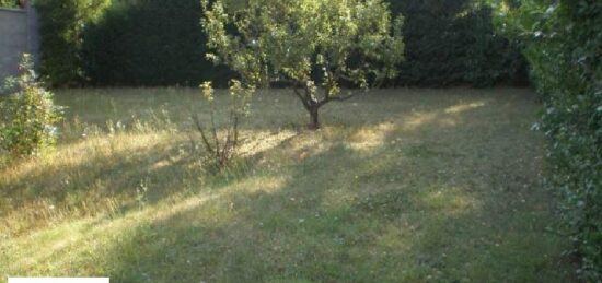 Terrain à bâtir à Saint-Prix, Île-de-France