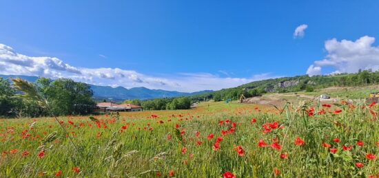 Terrain à bâtir à Neffes, Provence-Alpes-Côte d'Azur