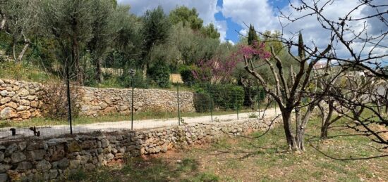 Terrain à bâtir à Cuers, Provence-Alpes-Côte d'Azur