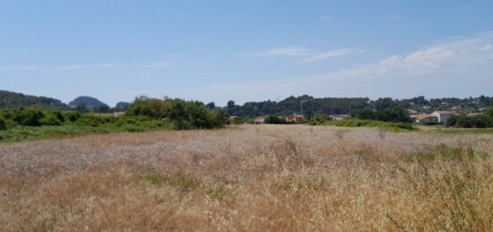 Terrain à bâtir à Gardanne, Provence-Alpes-Côte d'Azur