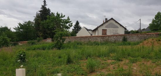 Terrain à bâtir à Longnes, Île-de-France