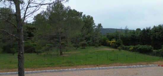 Terrain à bâtir à Méounes-lès-Montrieux, Provence-Alpes-Côte d'Azur