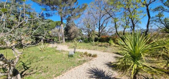 Terrain à bâtir à Alleins, Provence-Alpes-Côte d'Azur