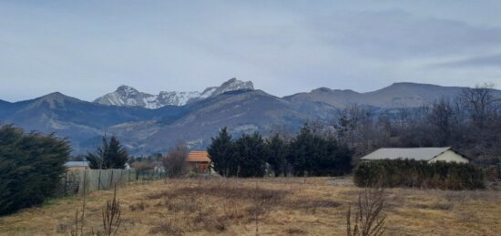 Terrain à bâtir à , Hautes-Alpes