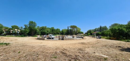 Terrain à bâtir à Saint-Bauzille-de-Montmel, Occitanie