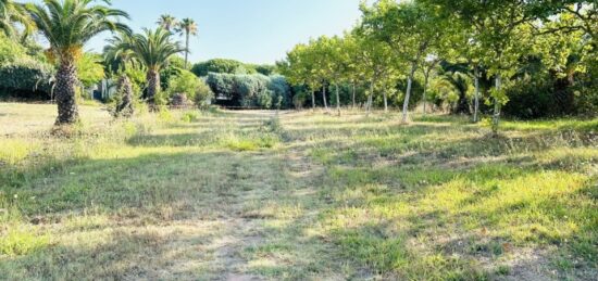 Terrain à bâtir à Fréjus, Provence-Alpes-Côte d'Azur