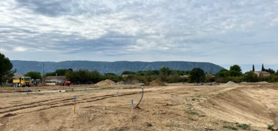 Terrain à bâtir à Cabrières-d'Avignon, Provence-Alpes-Côte d'Azur