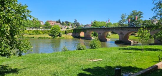 Terrain à bâtir à , Haute-Garonne