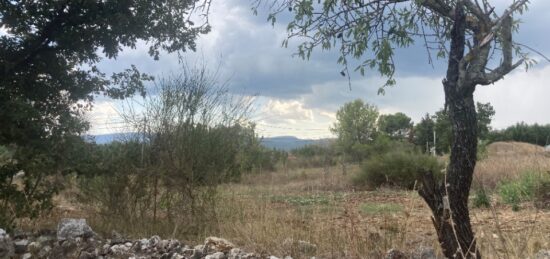 Terrain à bâtir à Saint-Maximin-la-Sainte-Baume, Provence-Alpes-Côte d'Azur