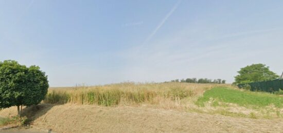 Terrain à bâtir à Beaumont-la-Ronce, Centre-Val de Loire