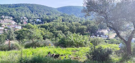 Terrain à bâtir à Solliès-Toucas, Provence-Alpes-Côte d'Azur