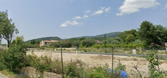 Terrain à bâtir à Peypin-d'Aigues, Provence-Alpes-Côte d'Azur