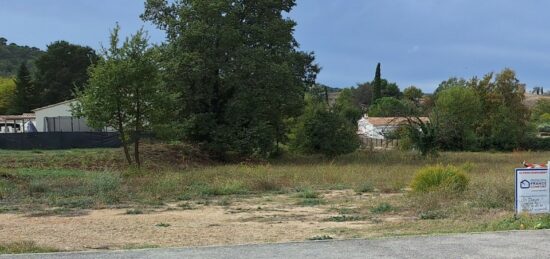 Terrain à bâtir à Alleins, Provence-Alpes-Côte d'Azur