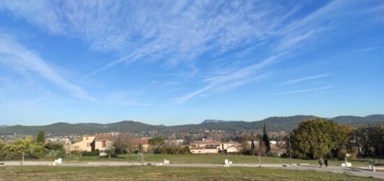 Terrain à bâtir à Brignoles, Provence-Alpes-Côte d'Azur