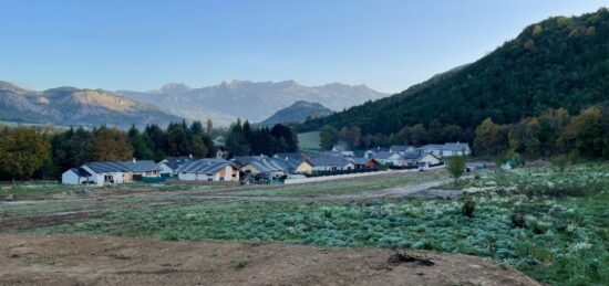 Terrain à bâtir à , Hautes-Alpes